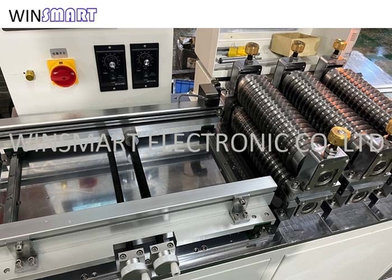 Macchina automatica del separatore del PWB della metropolitana di T5 T8 per il taglio a strisce del LED